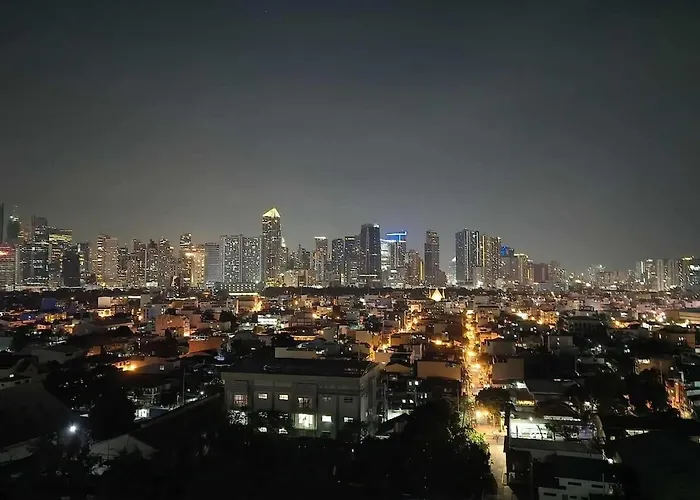 Apartment Art Gallery 2 Balcony Have A Great View Of Skyline *